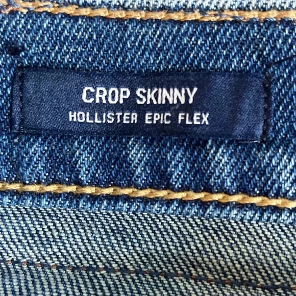 Hollister | Crop Skinny Jeans - Picture 4 of 9